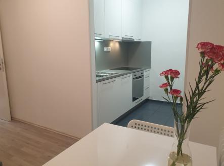 Pronájem bytu, 2+kk, 40 m²