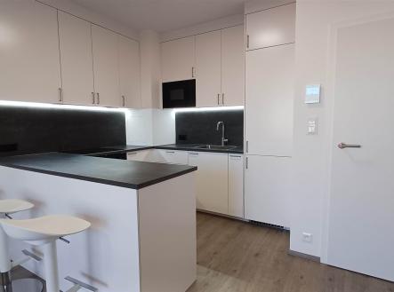 . | Pronájem bytu, 2+kk, 60 m²