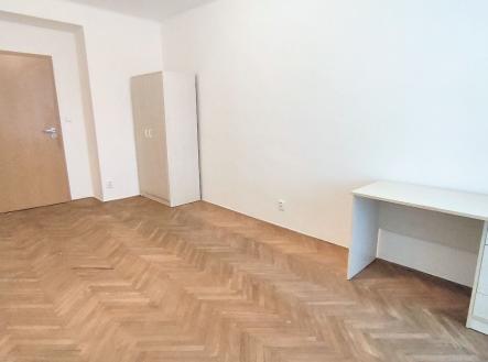 . | Pronájem bytu, 3+kk, 65 m²