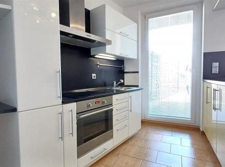 . | Pronájem bytu, 2+kk, 55 m²