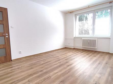 . | Pronájem bytu, 2+1, 53 m²