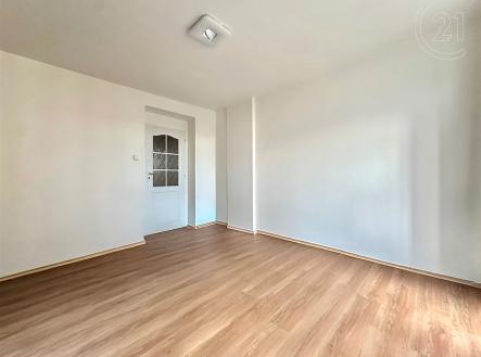 . | Pronájem bytu, 2+1, 61 m²