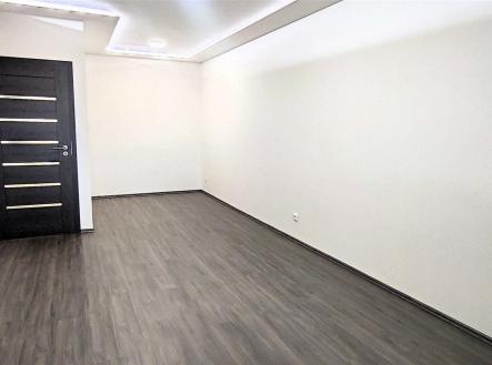 . | Pronájem bytu, 2+1, 55 m²