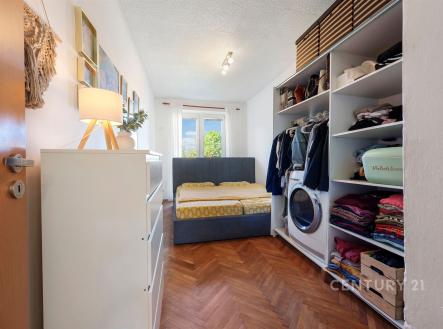 . | Prodej bytu, 3+kk, 65 m²