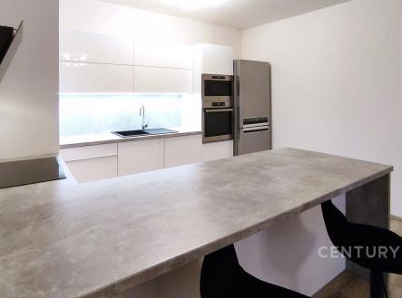 . | Pronájem bytu, 2+kk, 61 m²