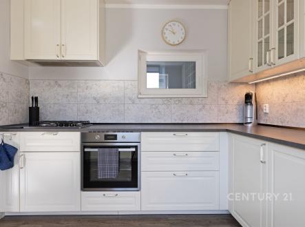 . | Prodej - dům/vila, 127 m²