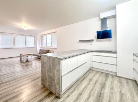 . | Pronájem bytu, 2+kk, 61 m²