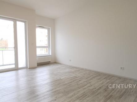 . | Pronájem bytu, 1+kk, 30 m²