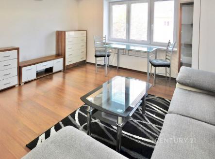 . | Pronájem bytu, 2+kk, 47 m²