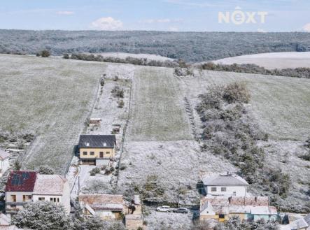 Prodej - pozemek pro bydlení, 1 300 m²