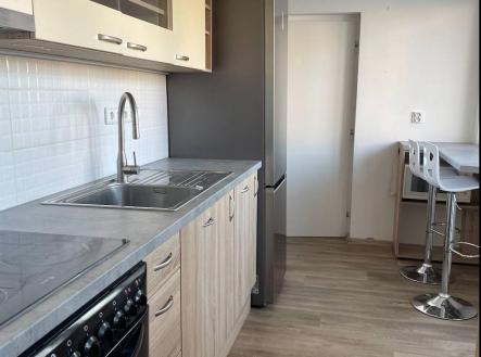 Pronájem bytu, 4+1, 83 m²