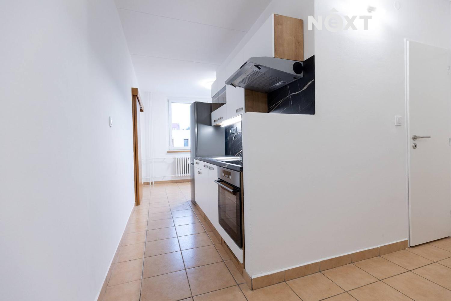Pronájem byt 3+1, 80㎡