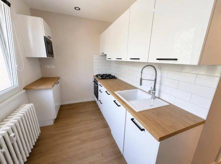 Prodej bytu, 2+1, 60 m²