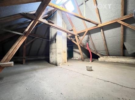 Prodej - malý objekt/garáž