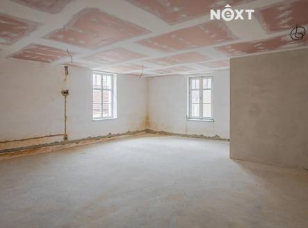 Prodej - komerční objekt, jiný, 1 749 m²