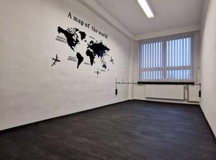 Pronájem - kanceláře, 18 m²