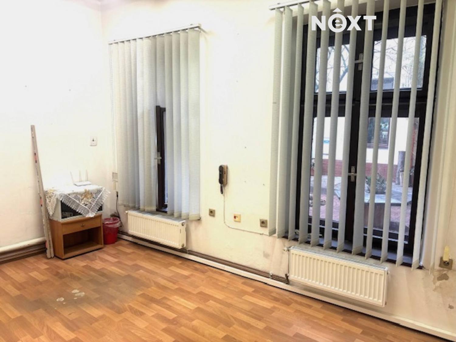 Pronájem komerční Obchodní prostory, 23㎡