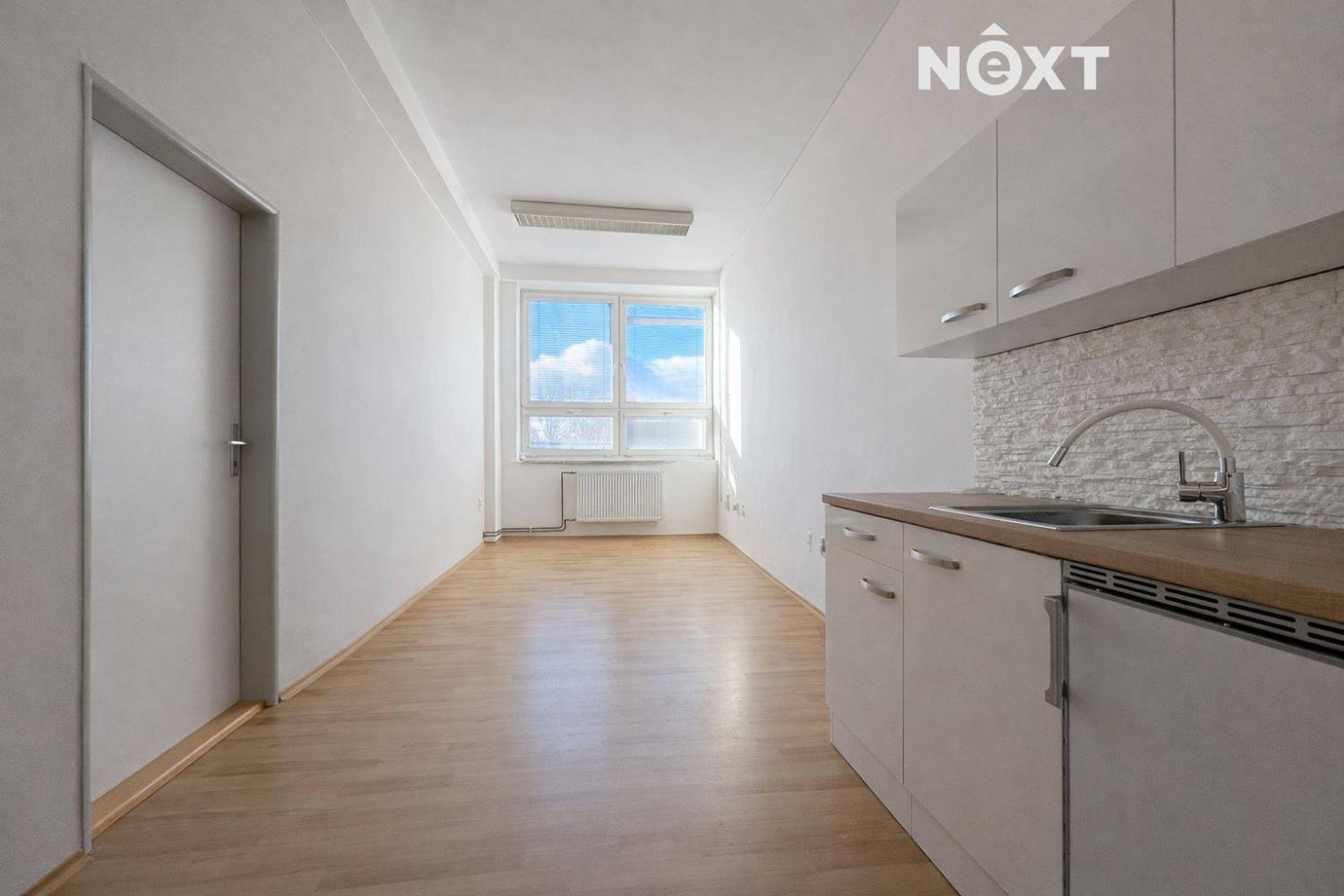 Pronájem komerční Kanceláře, 18㎡