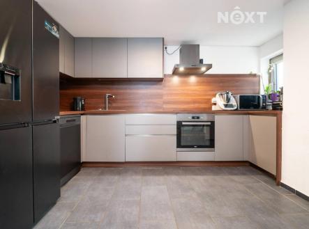 Prodej - dům/vila, 77 m²