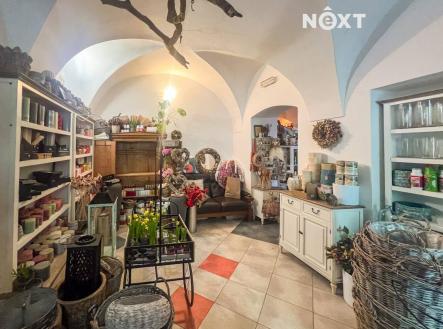 Pronájem - komerční objekt, obchodní centrum, 224 m²