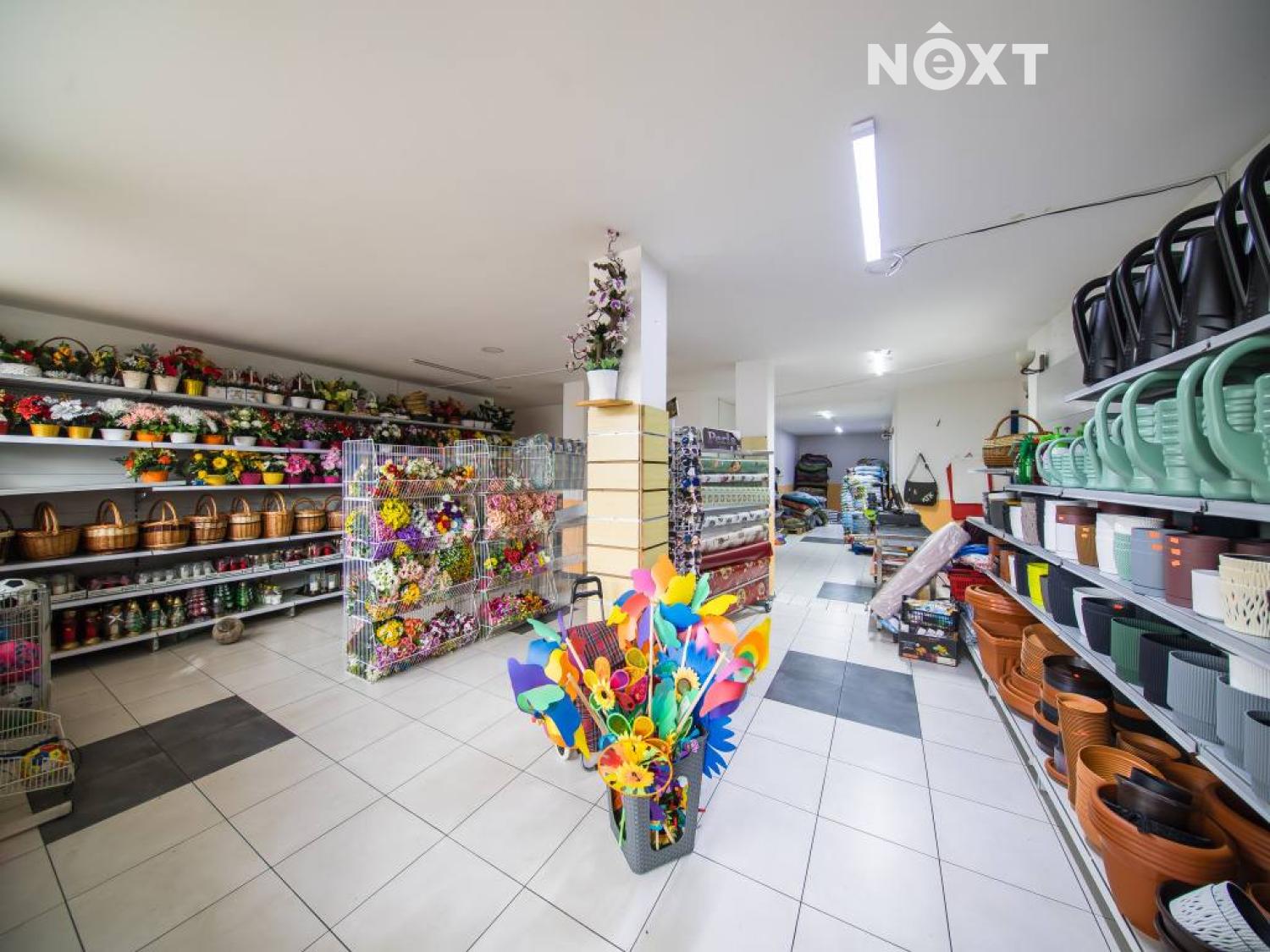 Prodej komerční Obchodní prostory, 550㎡