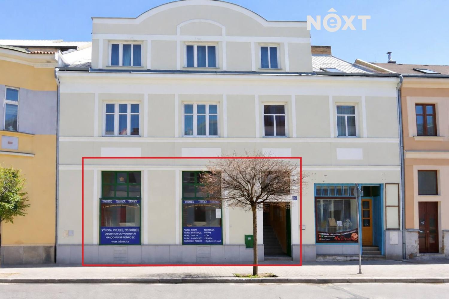 Pronájem komerční Obchodní prostory, 100㎡