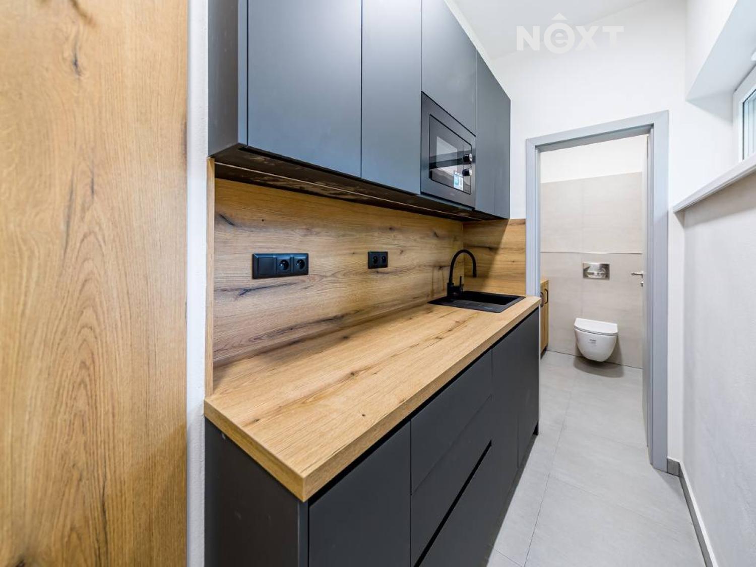 Pronájem byt 2+kk, 42㎡