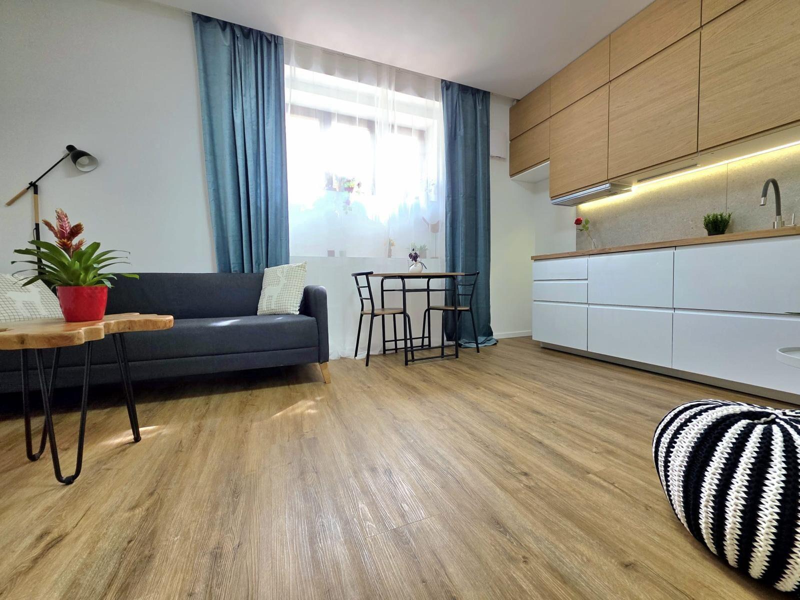 Byt 1+kk 28 m2, Praha 6 – Břevnov, Vodňanského ulice po kompletní rekonstrukci.