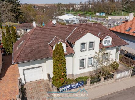 Prodej - dům/vila, 340 m² obrázek