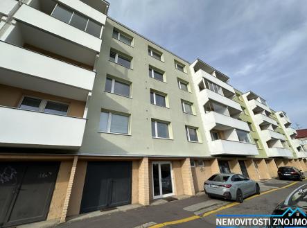 Pronájem bytu, 1+1, 34 m² obrázek