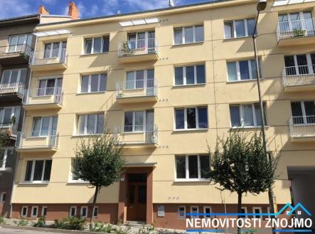 Pronájem bytu, 1+kk, 24 m²
