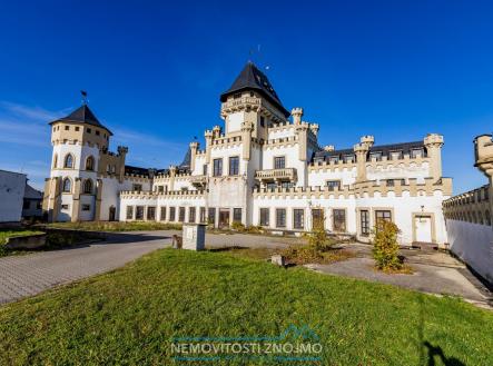 G60A0206-Enhanced-NR.jpg | Prodej - hotel, 1 550 m²