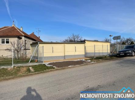 fotografie | Pronájem - malý objekt/garáž