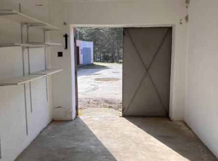 IMG_1070.jpg | Pronájem - malý objekt/garáž