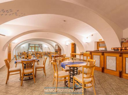 G60A6377-Enhanced-NR.jpg | Prodej - hotel, 911 m²