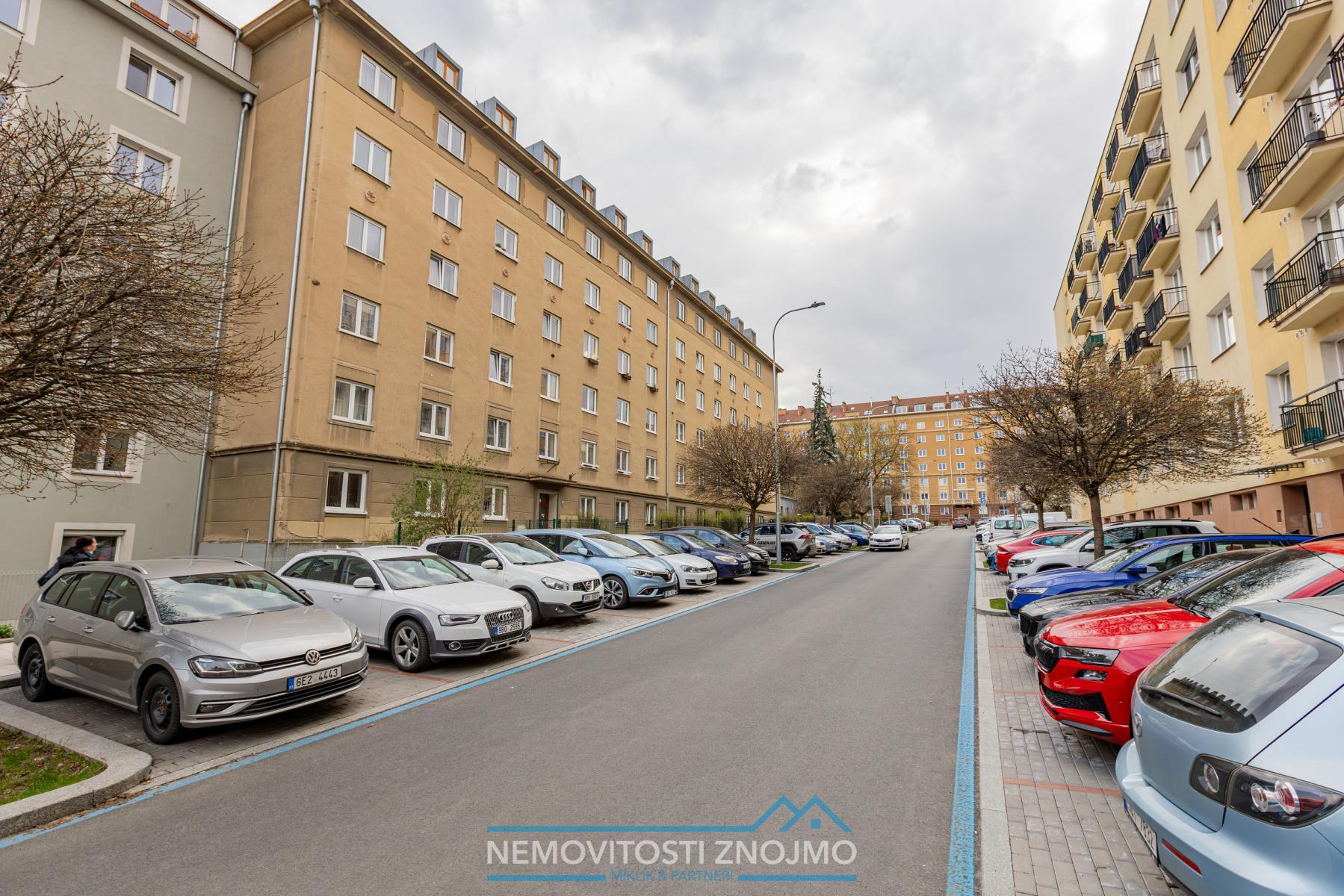 G60A1232-Enhanced-NR.jpg