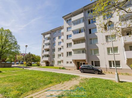 G60A4447-Enhanced-NR.jpg | Prodej bytu, 3+1, 71,8 m²