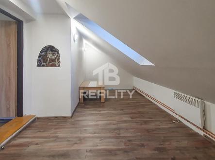 20250120_163732.jpg | Pronájem bytu, 5+1, 102 m²