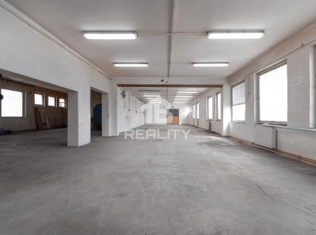4.jpg | Pronájem - skladovací prostor, 583 m²