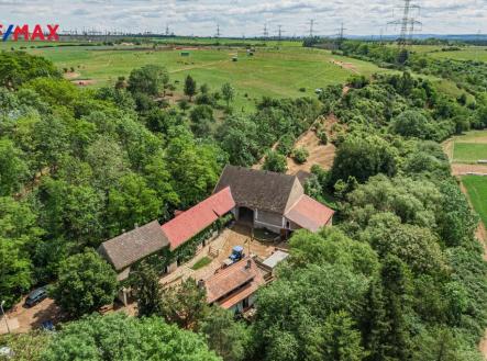 dji-0243-vylepsene-nr.jpg | Prodej - zemědělský objekt, 2 273 m²