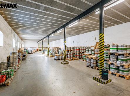 p1235458.jpg | Prodej - nájemní dům, 1 500 m²