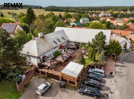 bojanovice-03-3.jpg | Prodej - nájemní dům, 897 m²