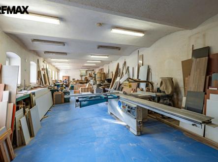 p1252557.jpg | Prodej - zemědělský objekt, 2 270 m²