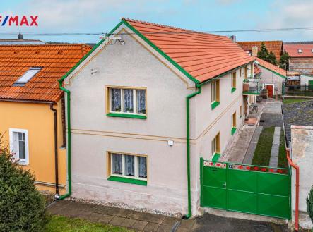 dji-20241119095016-0007-d-vylepsienei-nr.jpg | Prodej - dům/vila, 160 m²