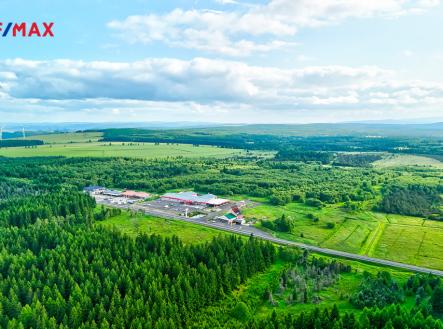 250623-pozemek-raselina-1.jpg | Prodej - pozemek pro komerční výstavbu, 19 502 m²