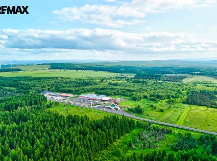 250623-pozemek-raselina-1.jpg | Prodej - pozemek pro komerční výstavbu, 5 673 m²