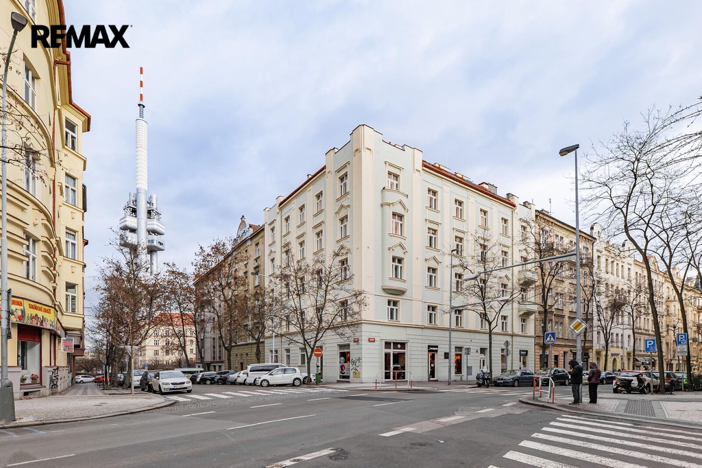 Pohled na dům z ulice