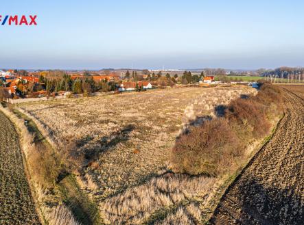 Prodej - pozemek pro bydlení, 11 703 m² obrázek