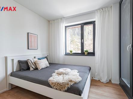 p1415834-vylepsene-nr.jpg | Prodej bytu, 2+kk, 36 m²