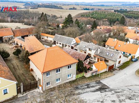 Prodej - dům/vila, 260 m² obrázek